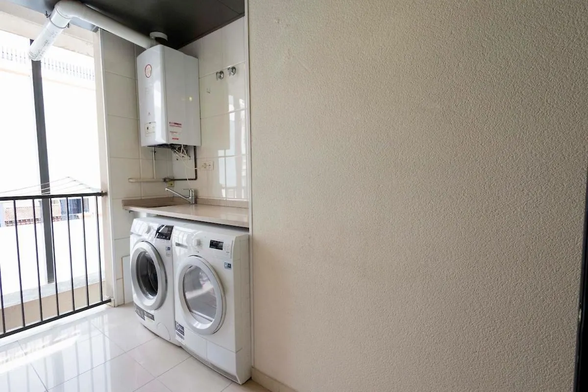 Apartment For 6, Spacious And Bright In Bonanova Barcelona 0*,